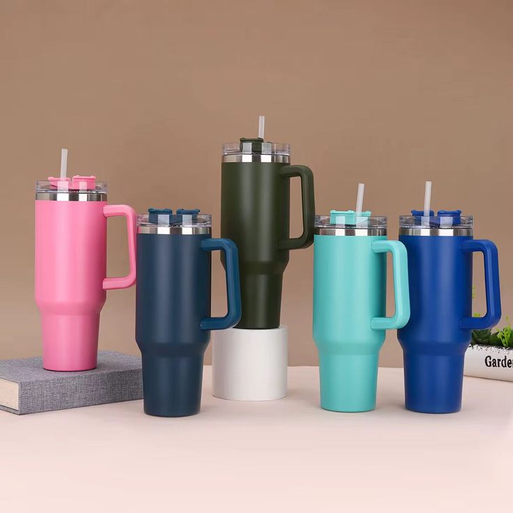 Premium Simple Tumbler 40oz – Elegant Stainless Steel Hot & Cold Cup (Random Color)